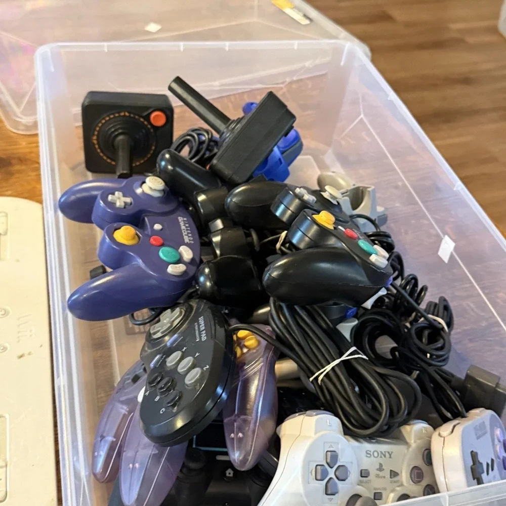 Vintage Atari 2600 Joystick Controller